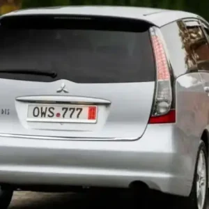 Super okazja Mitsubishi GRANDIS – LISTWA CHROM Chromowana Klapa
