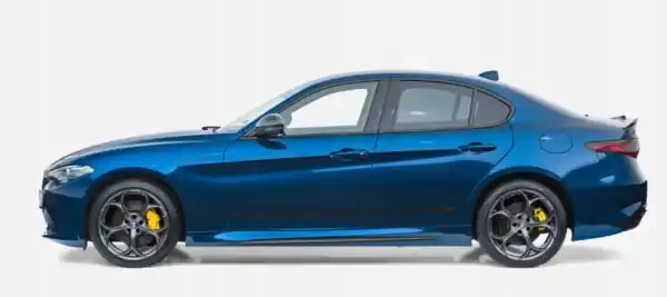 Alfa Romeo Giulia – Listwy CZARNE Boczne Ochronne Nakładki na Drzwi Ostatnie sztuki