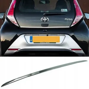 Nowa profesjonalna listwa chromowana na klapę bagażnika Toyota AYGO II 2014 Dostępne od ręki