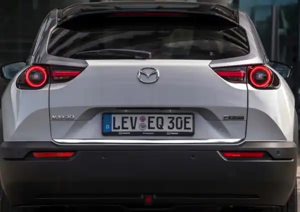 MAZDA MX-30 2020+ Listwa CHROM na Klapę Kup teraz